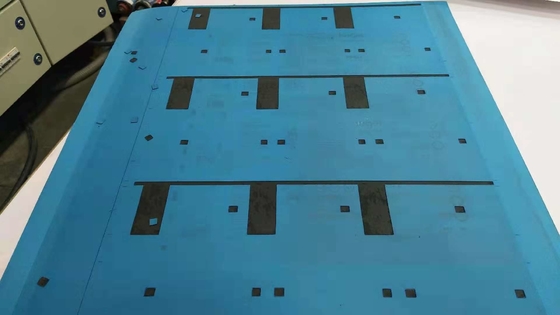 China Blanket Cutting Printing Plaste Pieces Making CNC Kiss Cut Plotter  Machine supplier